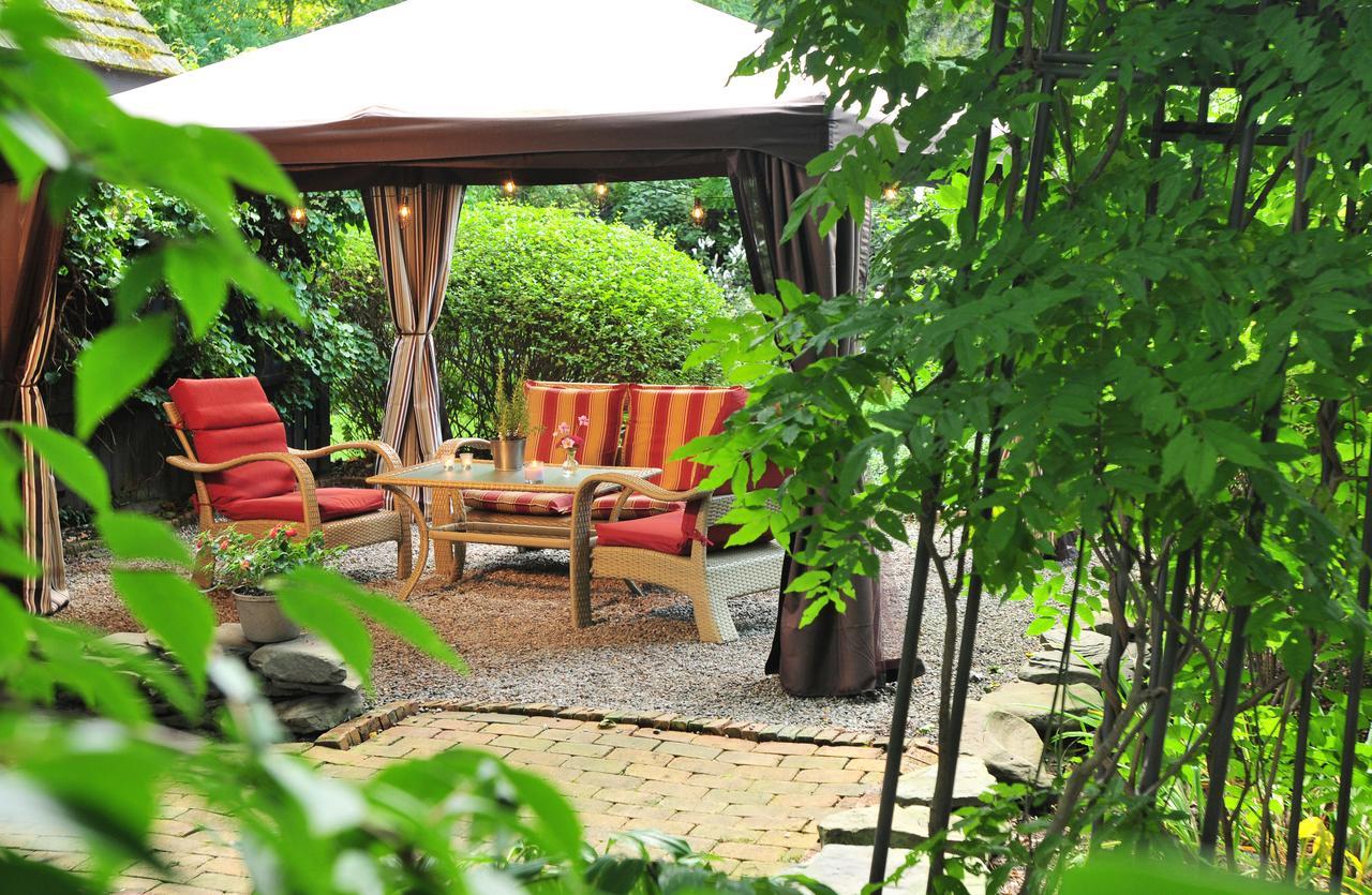 1795 Acorn Inn Bed And Breakfast Canandaigua Bagian luar foto