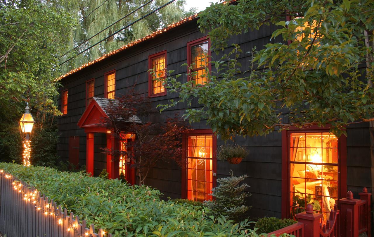 1795 Acorn Inn Bed And Breakfast Canandaigua Bagian luar foto